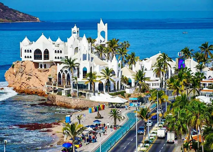 Apartamento Lomas de Mazatlán - Zona Dorada y 1 Min Playas